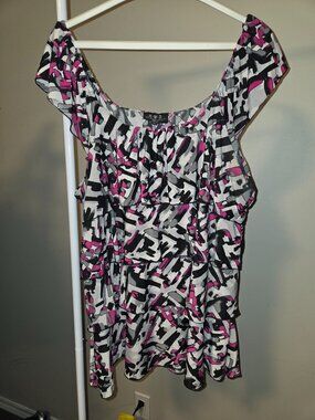 N.W.D New Woman Design Plus 2X Abstract Print Dress – Short Sleeve Flared Bold
